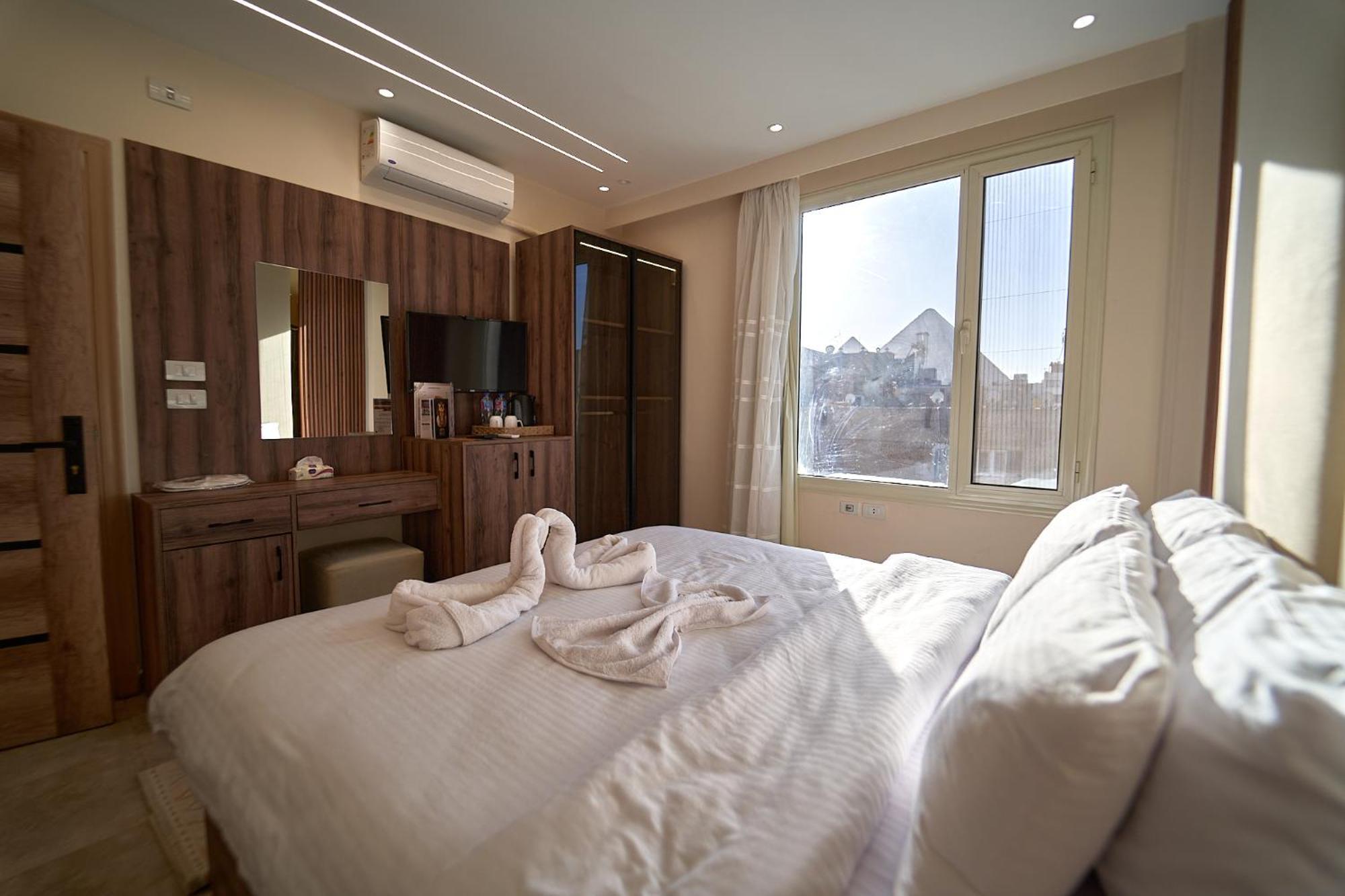 The Palace Pyramids View 3*