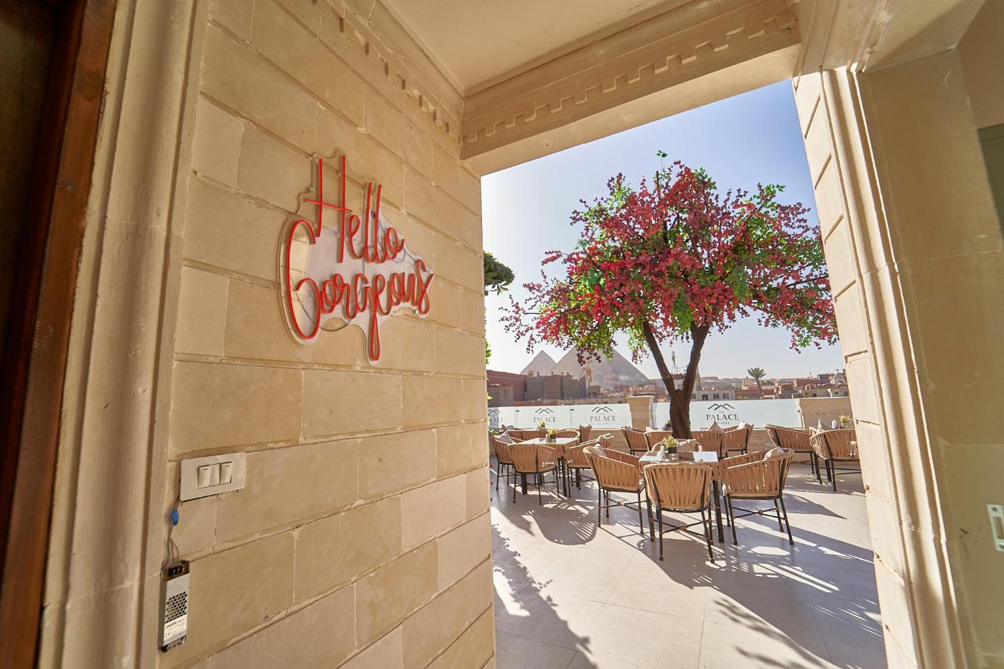Hotel The Palace Pyramids View Cairo